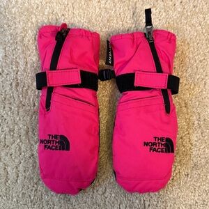 The North Face Kids' Fuchsia Waterproof Insulated Mittens
